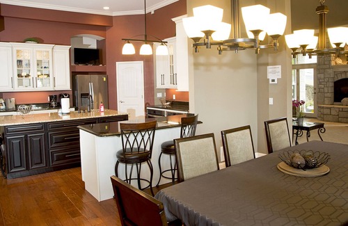 Camdenton House | Luxurious 7 Bedroom 5 Bath Lakefront Home with large dock