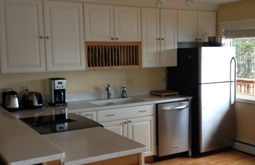Kodiak Apartment | Luxurious Accommodations With Spectacular Ocean Views
