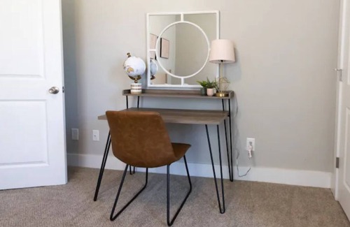 Columbus House | Luxurious and Bright Midtown Cottage!