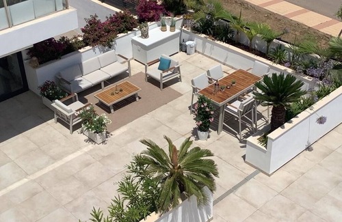 Mar de Cristal Apartment | Luxurious apartment with large sunny terrace within walking distance to the sea and stores.
