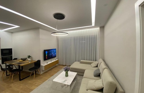 Blloku Apartment | Luxurious Apartment with Panoramic Views in Tirana