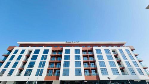 Jebel Ali Hotel | Luxurious apartments at JLT by Checkmyguest