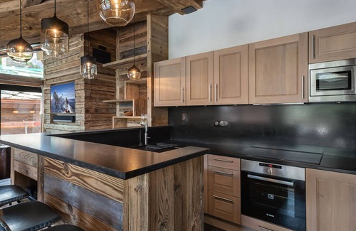 Val-d'Isere Ski Chalet | Luxurious Chalet with Private Elevator, Hammam, Fireplace, and Stunning Terrace in Val d'Isère