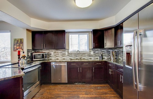 Southeast Colorado Springs House | Luxurious City Living With Private Hot Tub & EV Charger