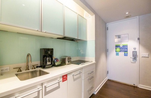 Midtown East Hotel | Luxurious Club Wyndham Midtown 45, Studio