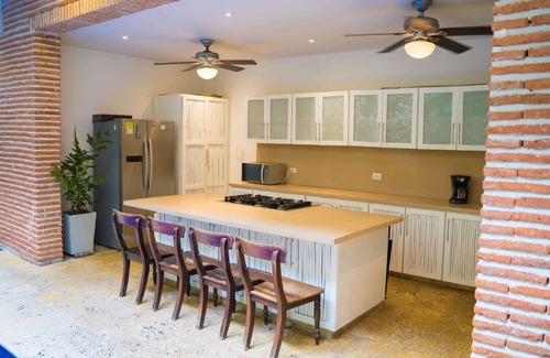 El Bosque Villa | Luxurious Villa Cocobay With Private Pools in Cartagena's Historic Center