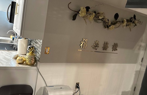 East Orange Apartment | Luxurious cozy space. In an urban neighborhood.
