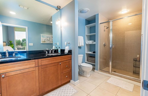 South Eola Apartment | Luxurious Downtown 2 bed / 2 bath Apartment