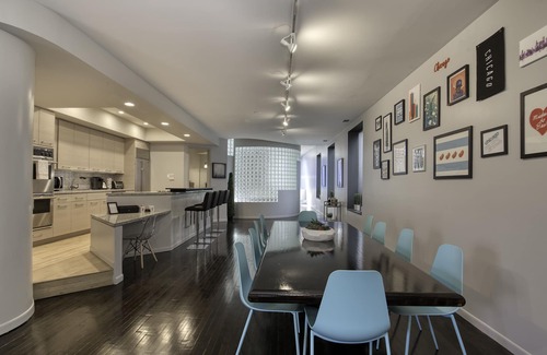 River West Condo | Luxurious Duplex Penthouse in the Heart of Chicago ~ Outstanding Location!