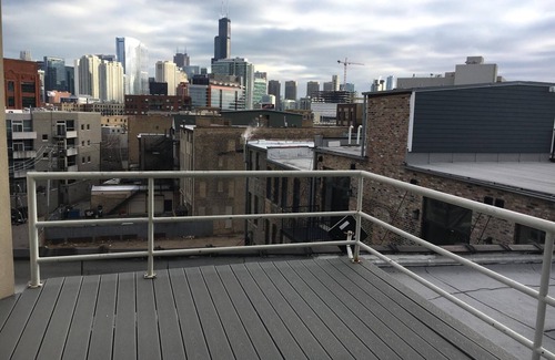 River West Condo | Luxurious Duplex Penthouse in the Heart of Chicago ~ Outstanding Location!