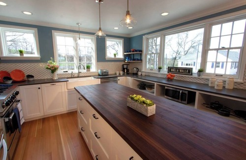 Walla Walla House | Luxurious farm estate w/seasonal heated pool!