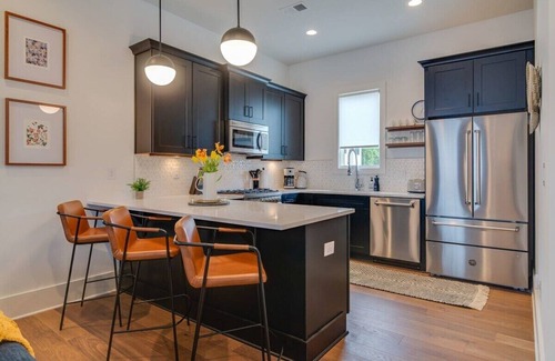 Germantown House | Luxurious Germantown Homes with Rooftop Decks