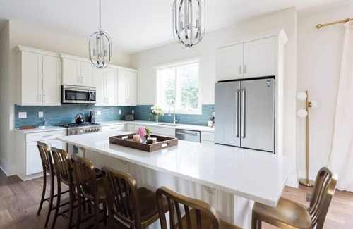 Germantown House | Luxurious Germantown Homes with Rooftop Decks