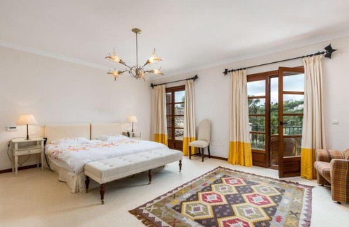 San Roque House | Luxurious golf villa rental Sotogrande