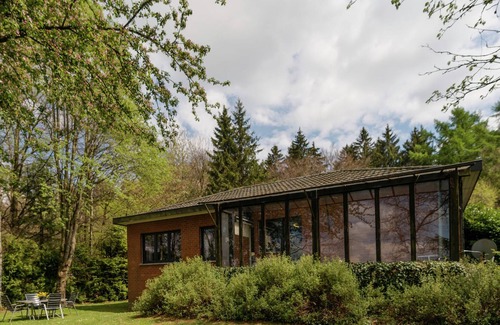 Chodes House | Luxurious Holiday Home in Waimes with Private Garden