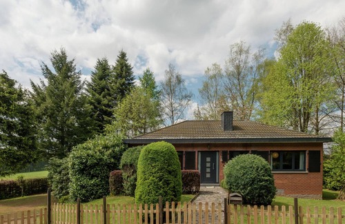 Chodes House | Luxurious Holiday Home in Waimes with Private Garden