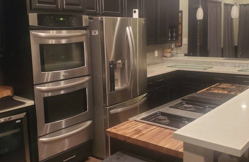 Northgate Forest House | Luxurious home all can enjoy near IAH Airport