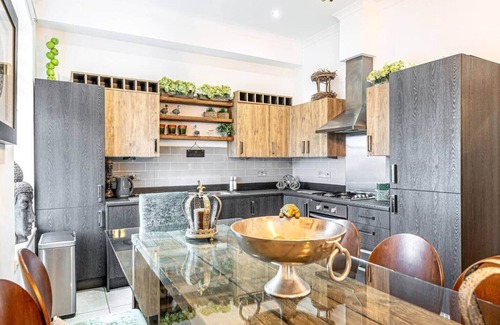 Kirkcaldy House | Luxurious House Gated-Sea View & Near Edinburgh