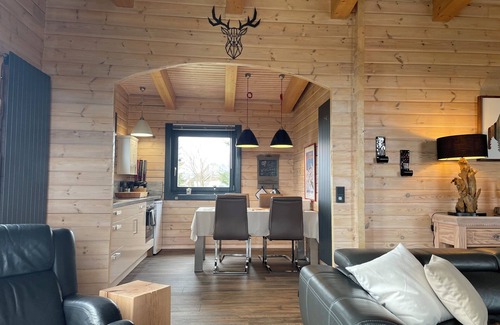 Sankt Andreasberg Cabin | Luxurious Log Cabin in the Harz Mountains with Stunning Sauna
