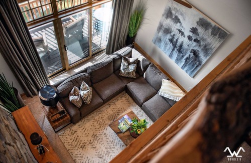 Big Sky Condo | Luxurious Mountain Village Penthouse! VERY Close to the Lifts, 5Bd + 5 Bath