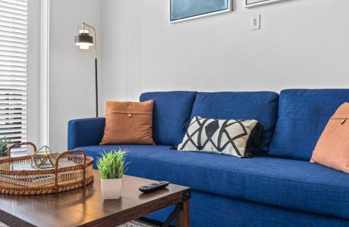 West Oak Hill Apartment | Luxurious New Unit 1Bd1Ba Pool, Golf Sim