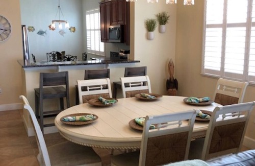 Palm Coast Condo | Luxurious Ocean- Front 5th Floor – 3/3 Corner Unit – Sleeps 8