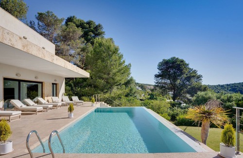 Sotogrande Villa | Luxurious paradise sea view and an amazing scenery