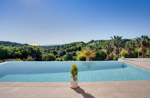 Sotogrande Villa | Luxurious paradise sea view and an amazing scenery