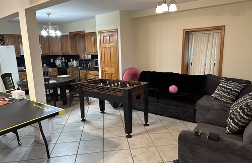East Stroudsburg House | Luxurious private house with a beautiful Mountain View
