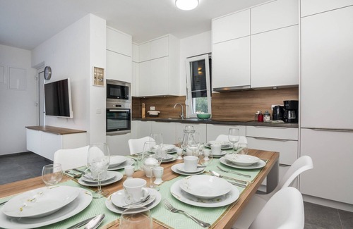 Vir Apartment | Luxurious | Private pool | Apartment for 4-6 persons | Air conditioning, satelite tv, wifi Internet