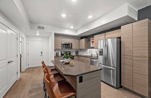 Downtown Salt Lake City Apartment | Luxurious Retreat in SLC