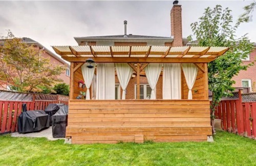 East Credit House | Luxurious & Spacious Detached Masterpiece Home