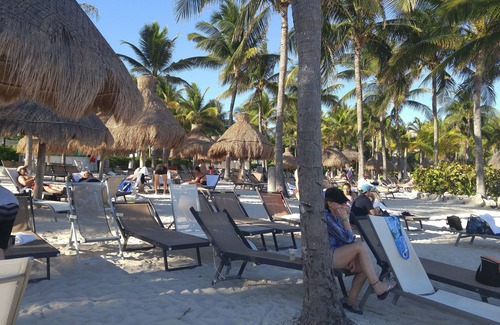 Villa Juarez Apartment | Luxurious Studio in 5 Star Resort on Beautiful Sandy Beach