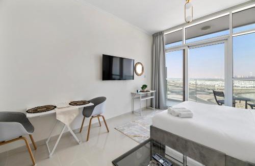 Dubai Apartment | Luxurious - Studio - Damac Hills - Pool & Gym