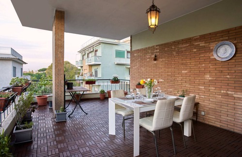 Pigneto Apartment | Luxurious Terrace and confort close Rome Center