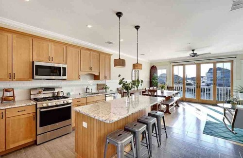 Point Pleasant Beach House | Luxurious Waterfront on Lake Louise! 1 Block from the Beach & Boardwalk!