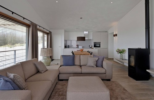 Ouddorp Villa | Luxurious villa in nature reserve De Punt