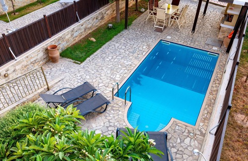 Pilalimata Villa | Luxurious Villa with Private pool, ideal for Families