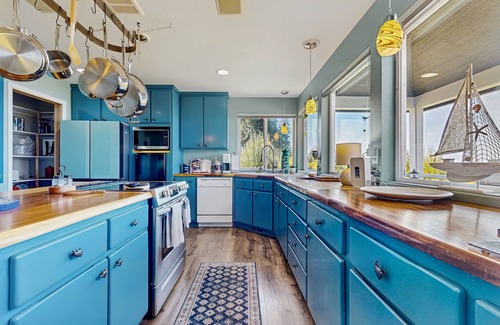 Hansville House | Luxurious water view home surrounded by wildlife and a private hot tub