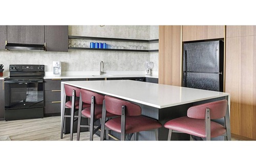 Luckie-Marietta District Condo | Luxurious Wyndham Atlanta 1 Bedroom Condo with Kitchen, Sleeps 4