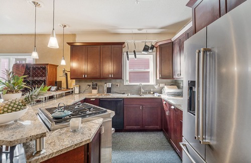 Folly Beach Condo | Luxuriously appointed home, ideally located 30 yds from the ocean