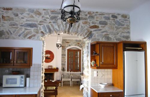 Naxos House | Luxury 100 m2 house in the centre of Naxos