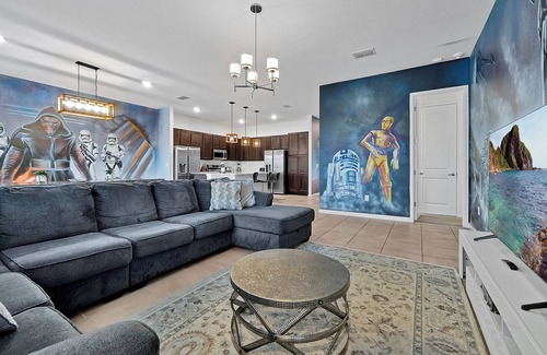 Kissimmee Villa | Luxury 12-BR Villa w/Pool & Resort Amenities Near Disney