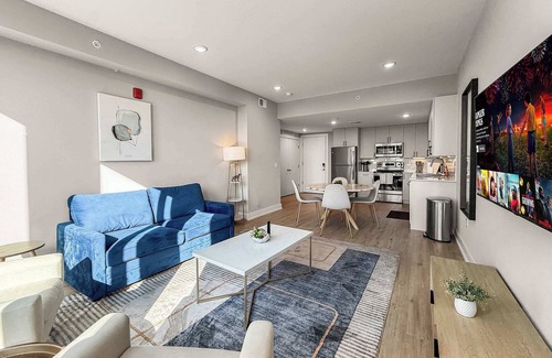 Northern Liberties Apartment | Luxury 1BD | 2 Beds | Northern Liberties