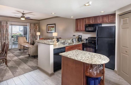 Pennington Bend Condo | Luxury 1Br Condo on the River!
