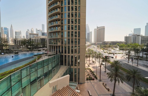 Downtown Dubai Apartment | Luxury 1BR Downtown Dubai Skyline & Sea View