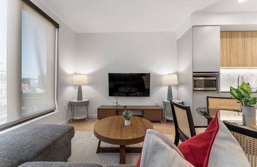 D Street - West Broadway Apartment | Luxury 1BR Next to Broadway Southie 3963