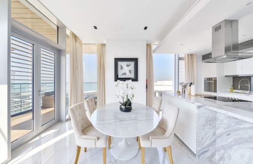 Dubai Marina Apartment | Luxury 2+1 BR Beachfront ♥ of Bluewaters Island