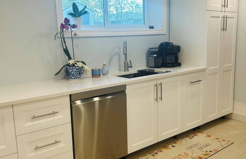 New Tecumseth Apartment | Luxury 2-bed, 1-bath apartment in the heart of Alliston. Walk to downtown!