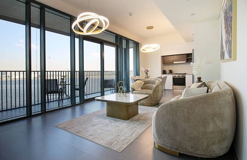 Dubai Apartment | Luxury 2 Bedroom With Full Sea View in DCH